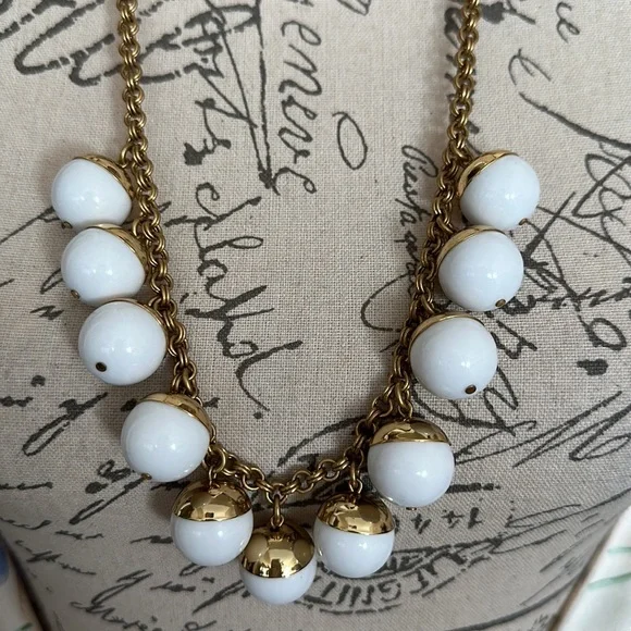 Jcrew white balls and gold tone charm 26” with 4” extension stunning necklace - Picture 3 of 13